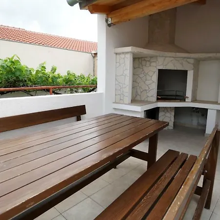 Holiday House Andrej Casa de Férias Tisno