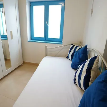 Holiday House Andrej