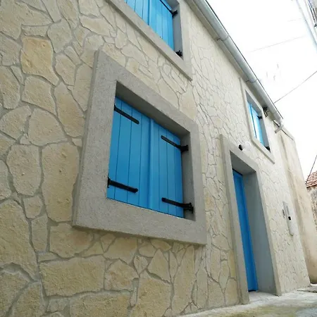 Holiday House Andrej